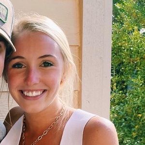 Meet your Posher, Louisa